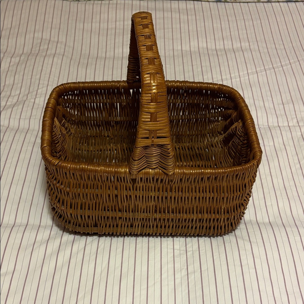 Sturdy Wicker Basket